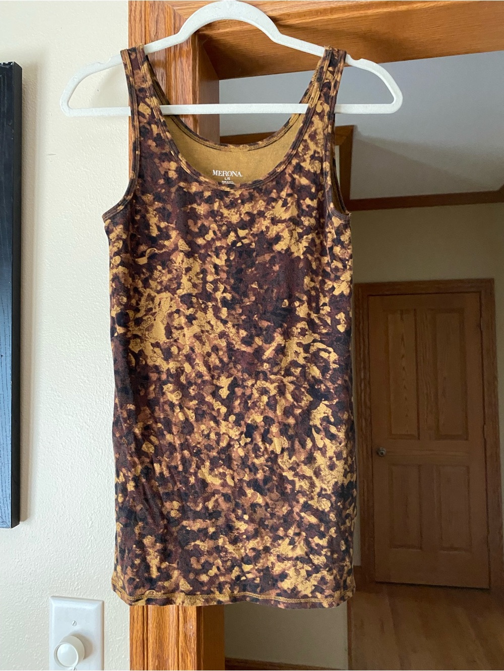 Merona Brown & Gold Abstract Print Tank, size L